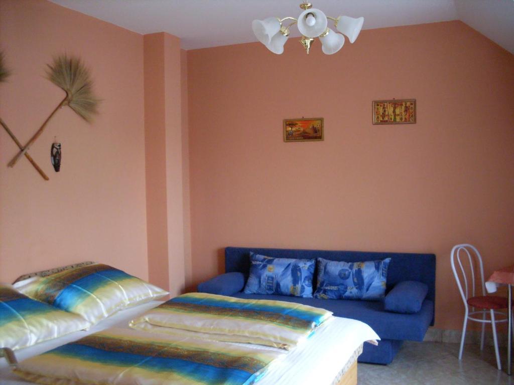 Éden Vendégház Miskolc Habitación foto